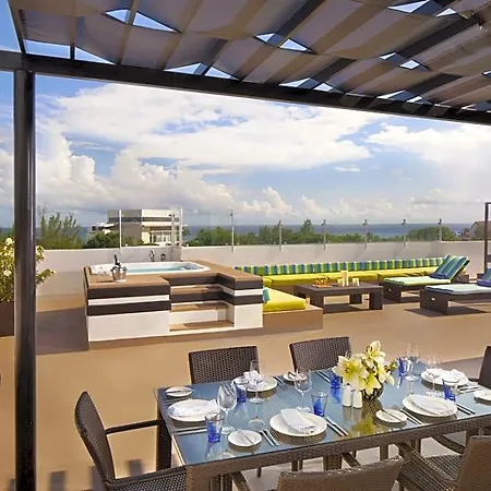 The Five Room By 5Th Avenue Realty Group